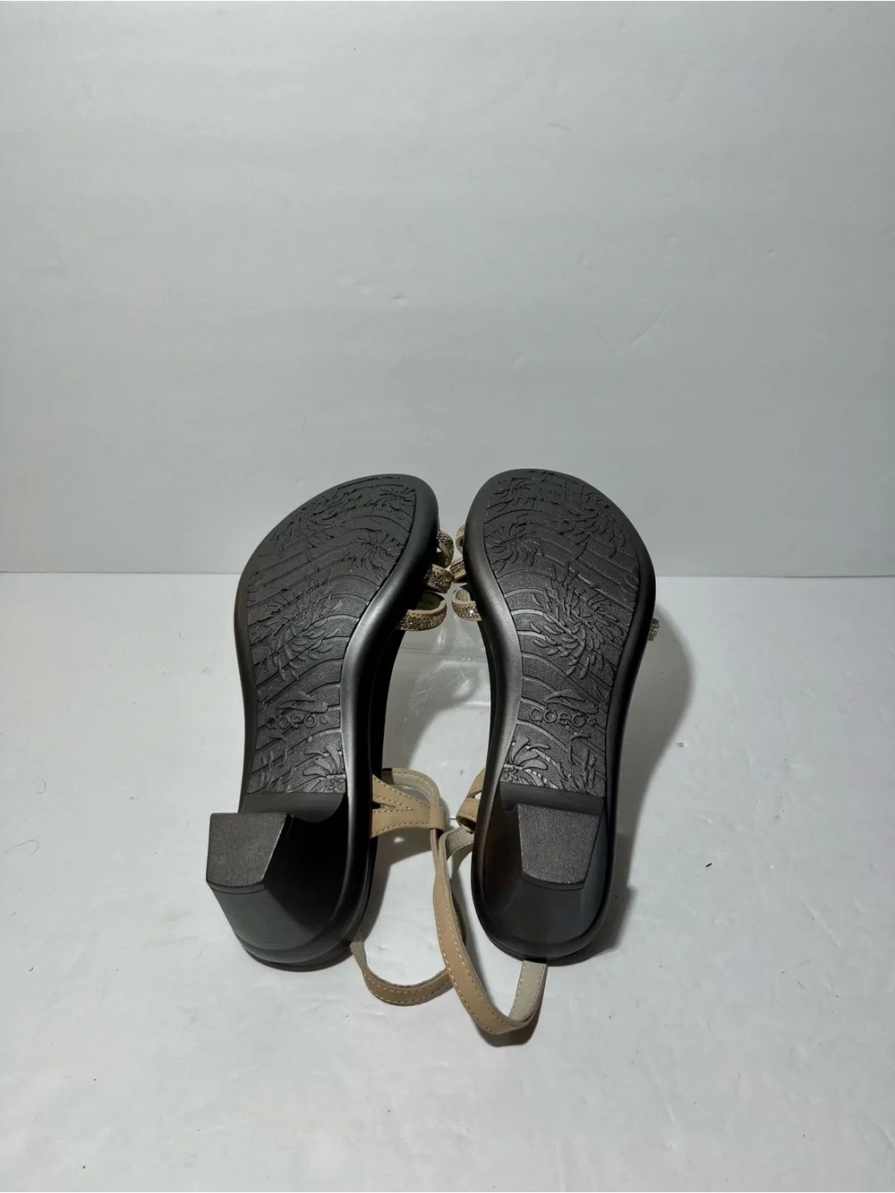 AEROSOLES dressy slingback